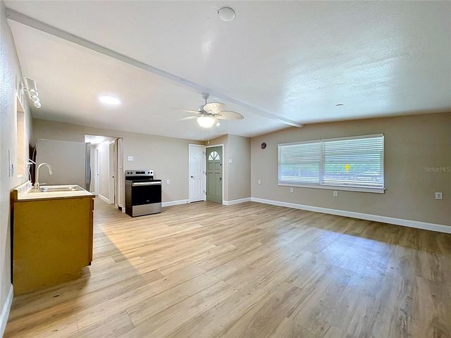 8616 MAGNOLIA STREET, Gibsonton, FL 33534