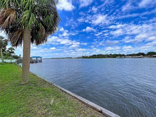 8616 MAGNOLIA STREET, Gibsonton, FL 33534