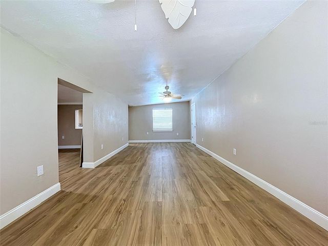 8616 MAGNOLIA STREET, Gibsonton, FL 33534
