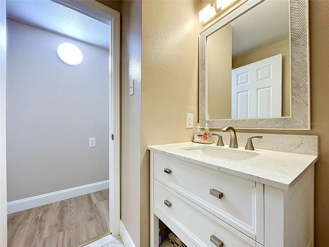 8616 MAGNOLIA STREET, Gibsonton, FL 33534