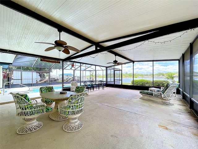 8616 MAGNOLIA STREET, Gibsonton, FL 33534