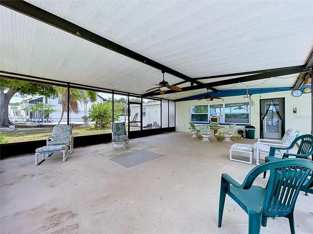 8616 MAGNOLIA STREET, Gibsonton, FL 33534