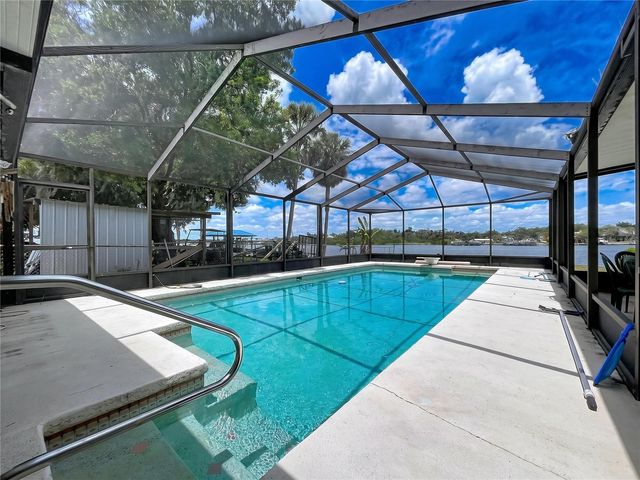 8616 MAGNOLIA STREET, Gibsonton, FL 33534