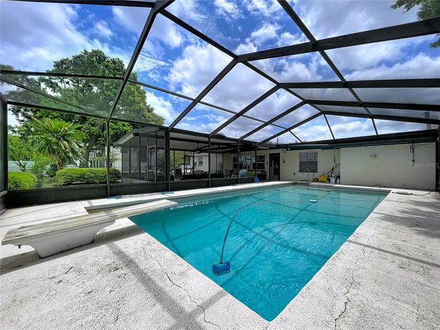 8616 MAGNOLIA STREET, Gibsonton, FL 33534