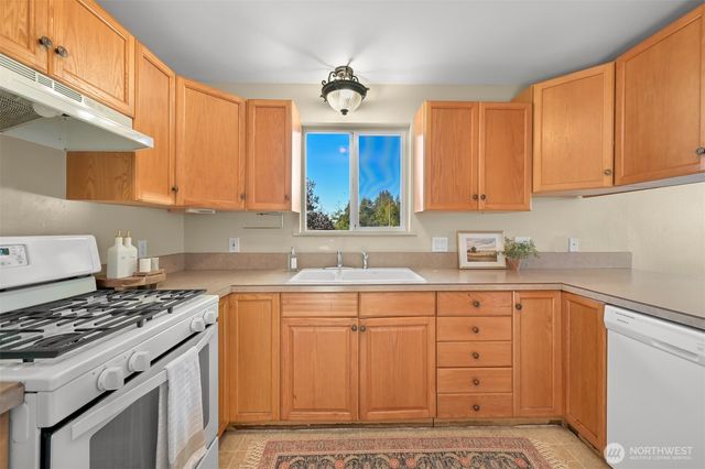 4958 Pacific Hwy, Ferndale, WA 98248