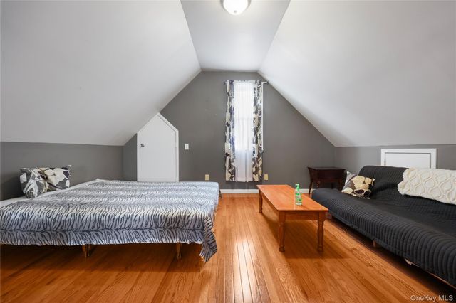 29 Brookridge Avenue, Eastchester, NY 10709