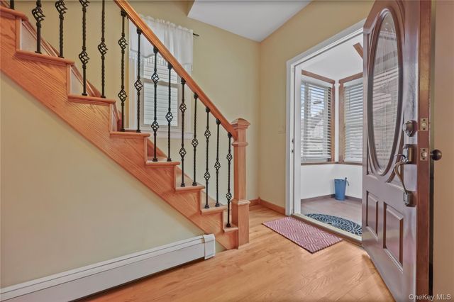 29 Brookridge Avenue, Eastchester, NY 10709