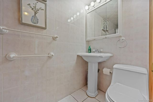 29 Brookridge Avenue, Eastchester, NY 10709