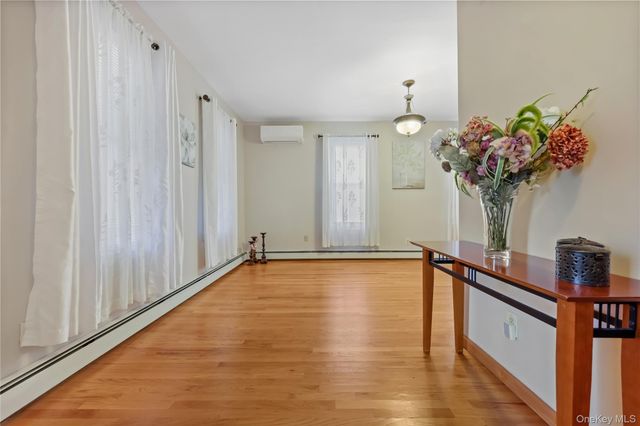 29 Brookridge Avenue, Eastchester, NY 10709