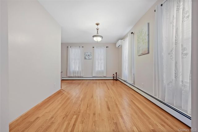 29 Brookridge Avenue, Eastchester, NY 10709