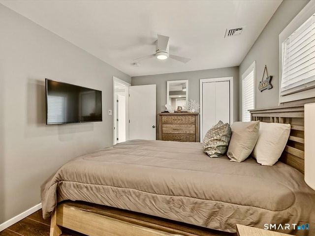 75 Shore Road, Clinton, CT 06413