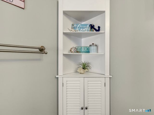 75 Shore Road, Clinton, CT 06413