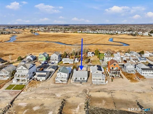 75 Shore Road, Clinton, CT 06413