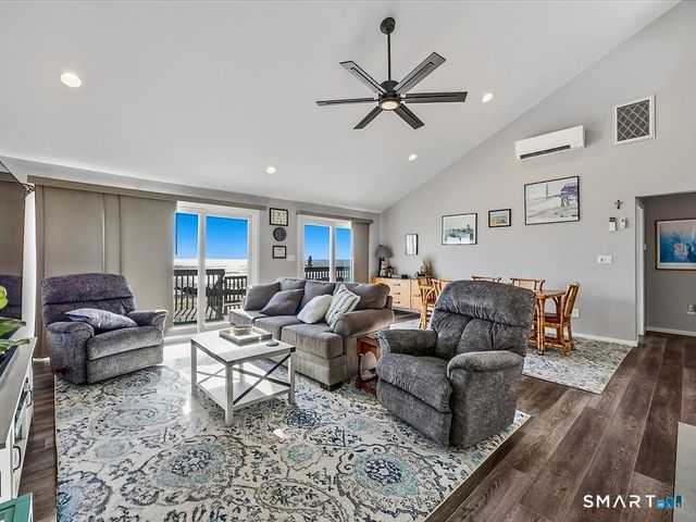 75 Shore Road, Clinton, CT 06413