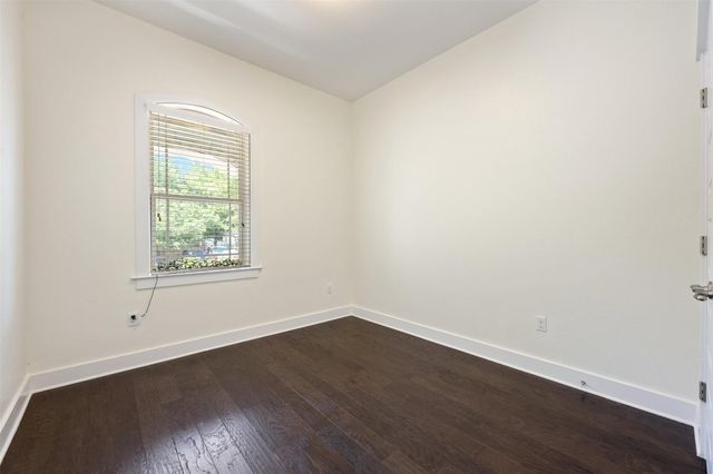 5407 Link Ave A, Austin, TX 78751