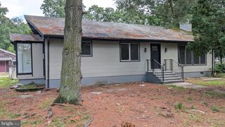 555 BILPER AVE, Lindenwold, NJ 08021