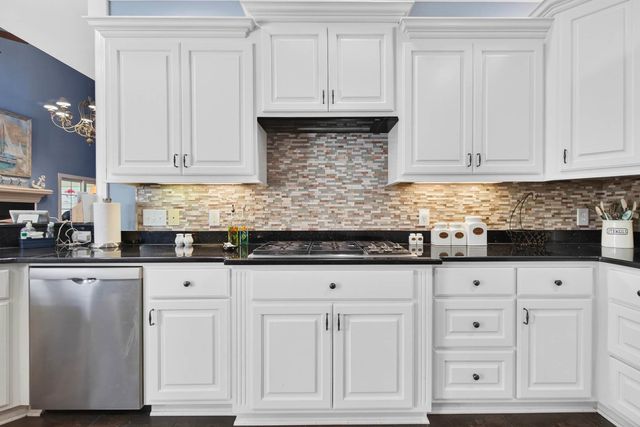 504 Sea Vista Ln., North Myrtle Beach, SC 29582