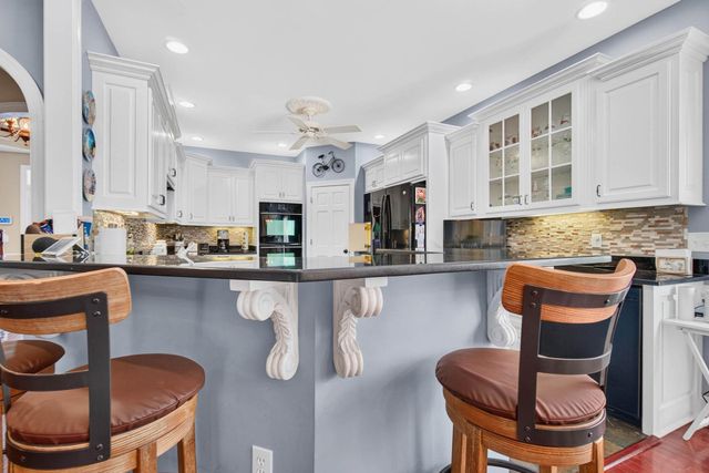 504 Sea Vista Ln., North Myrtle Beach, SC 29582