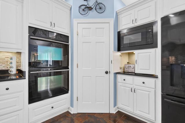 504 Sea Vista Ln., North Myrtle Beach, SC 29582