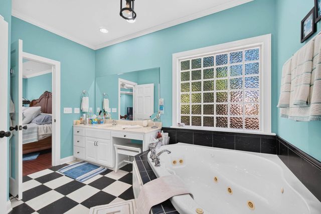 504 Sea Vista Ln., North Myrtle Beach, SC 29582