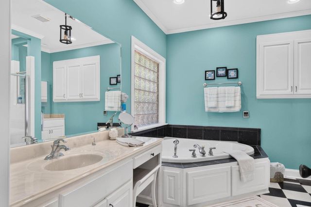 504 Sea Vista Ln., North Myrtle Beach, SC 29582