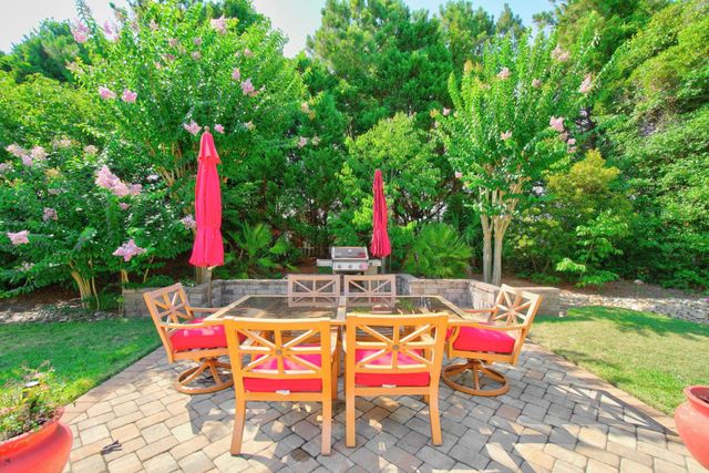 504 Sea Vista Ln., North Myrtle Beach, SC 29582
