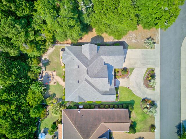 504 Sea Vista Ln., North Myrtle Beach, SC 29582