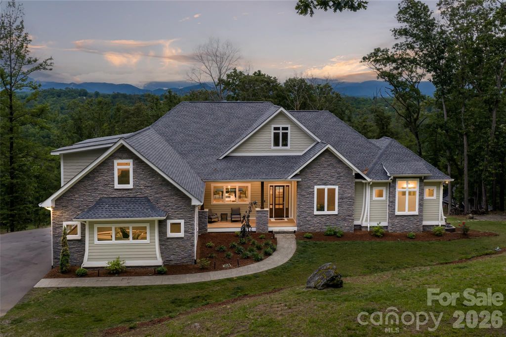 128 Saddle Ridge Drive, Alexander, NC 28701