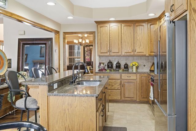 514 Rosehill Lane, Galena, MO 65656