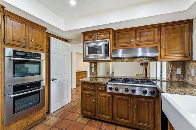 13215 Prado Lane, Houston, TX 77070