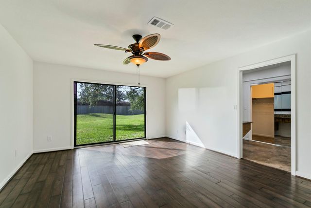 13215 Prado Lane, Houston, TX 77070