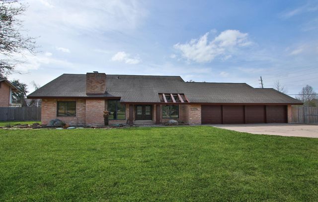 13215 Prado Lane, Houston, TX 77070