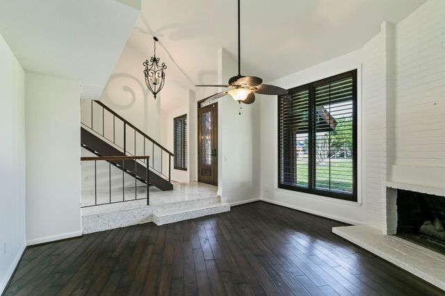 13215 Prado Lane, Houston, TX 77070