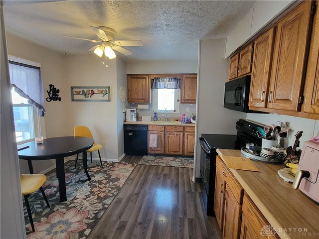 3891 New Carlisle Pike, Springfield, OH 45504