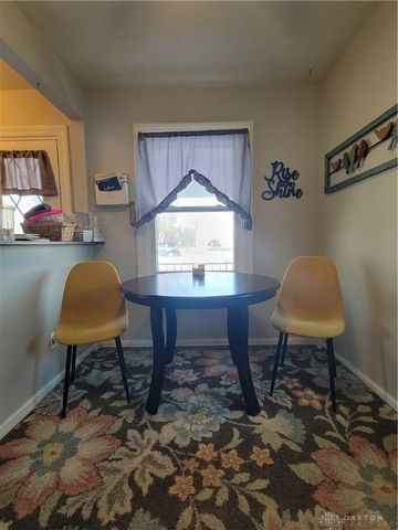 3891 New Carlisle Pike, Springfield, OH 45504