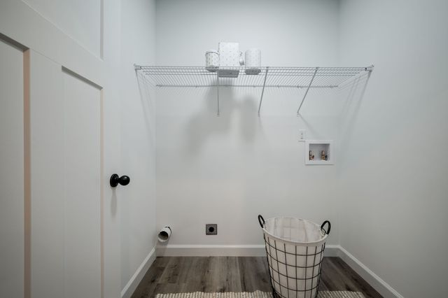 69 Truform Way, Dickson, TN 37055