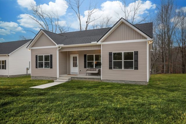 69 Truform Way, Dickson, TN 37055