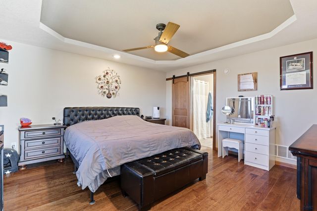 387 BIG BADGER DR, Box Elder, SD 57719