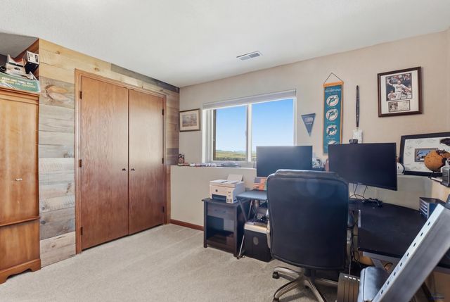 387 BIG BADGER DR, Box Elder, SD 57719