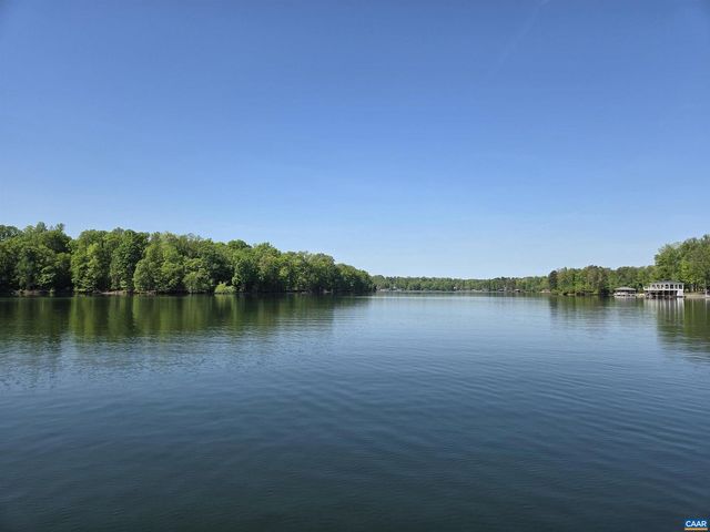 310 FAIRVIEW DR, Mineral, VA 23117