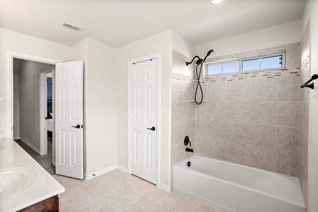 122 Ovilla Creek Court, Ovilla, TX 75154