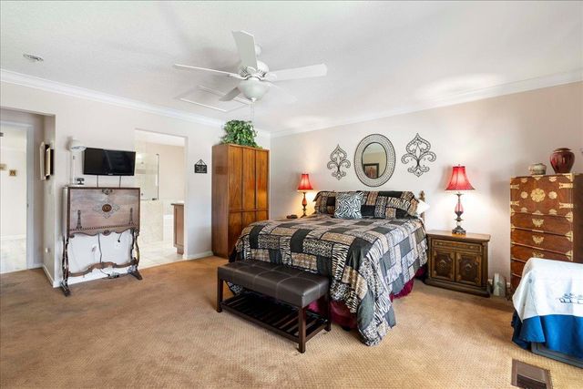 2001 Woodstock Way, Sacramento, CA 95825