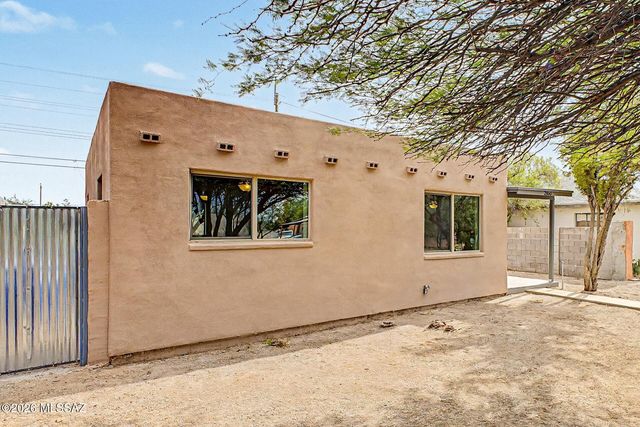 2850 E 19th Street, Tucson, AZ 85716