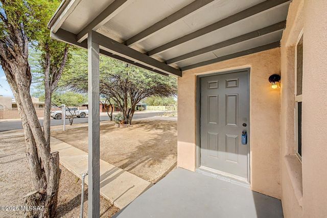 2850 E 19th Street, Tucson, AZ 85716