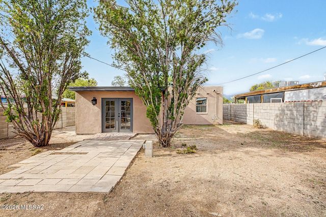 2850 E 19th Street, Tucson, AZ 85716