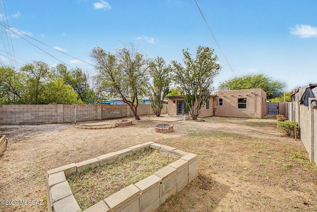 2850 E 19th Street, Tucson, AZ 85716