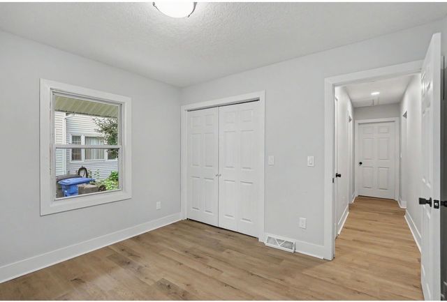 2127 E 13th Street, Des Moines, IA 50316