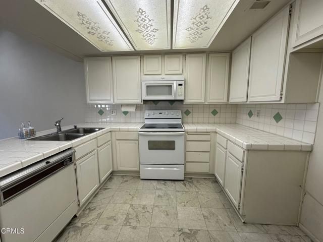 436 Fairview Avenue 17, Arcadia, CA 91007