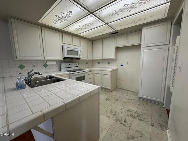 436 Fairview Avenue 17, Arcadia, CA 91007