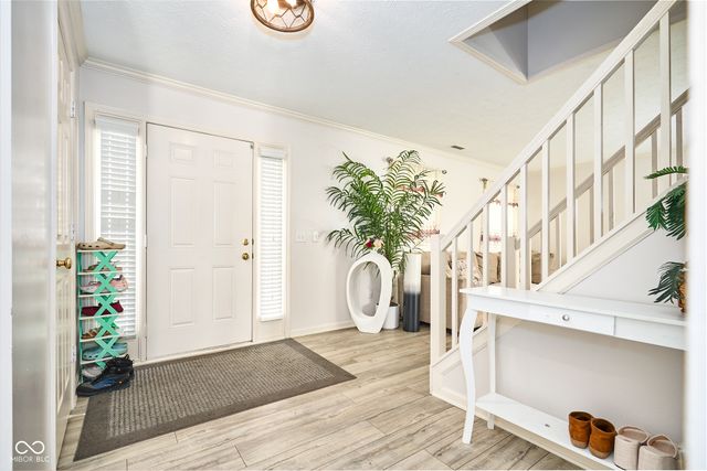 6425 Bonneville Drive, Indianapolis, IN 46237